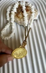 ⁦عقد أنيق يحمل معنى الطمأنينة⁩ - الصورة ⁦2⁩